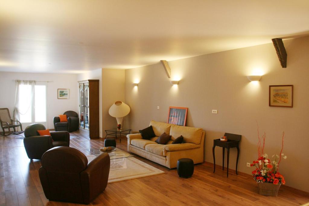 Bed and Breakfast Manoir Théas Barraute-Camu Exterior foto
